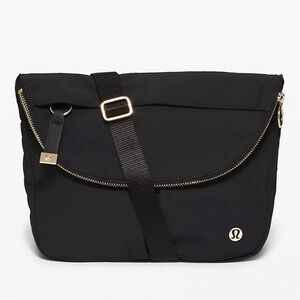 lululemon All Night Festival Bag 5L
